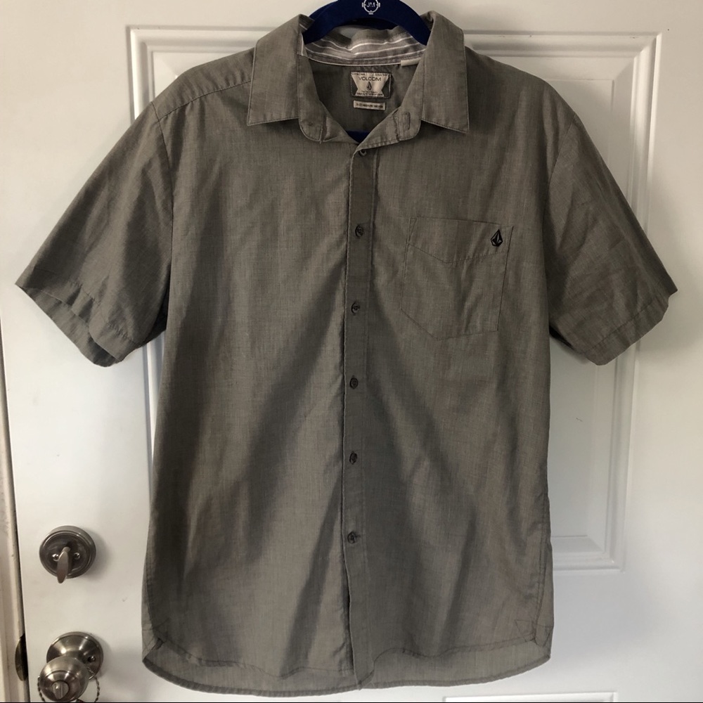 Grey Volcom Button Up Short Sleeve